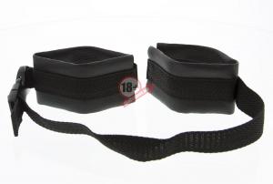 Полиуретановые манжеты на запястья с нейлоновым ремешком Adjustable Wrist Restraints